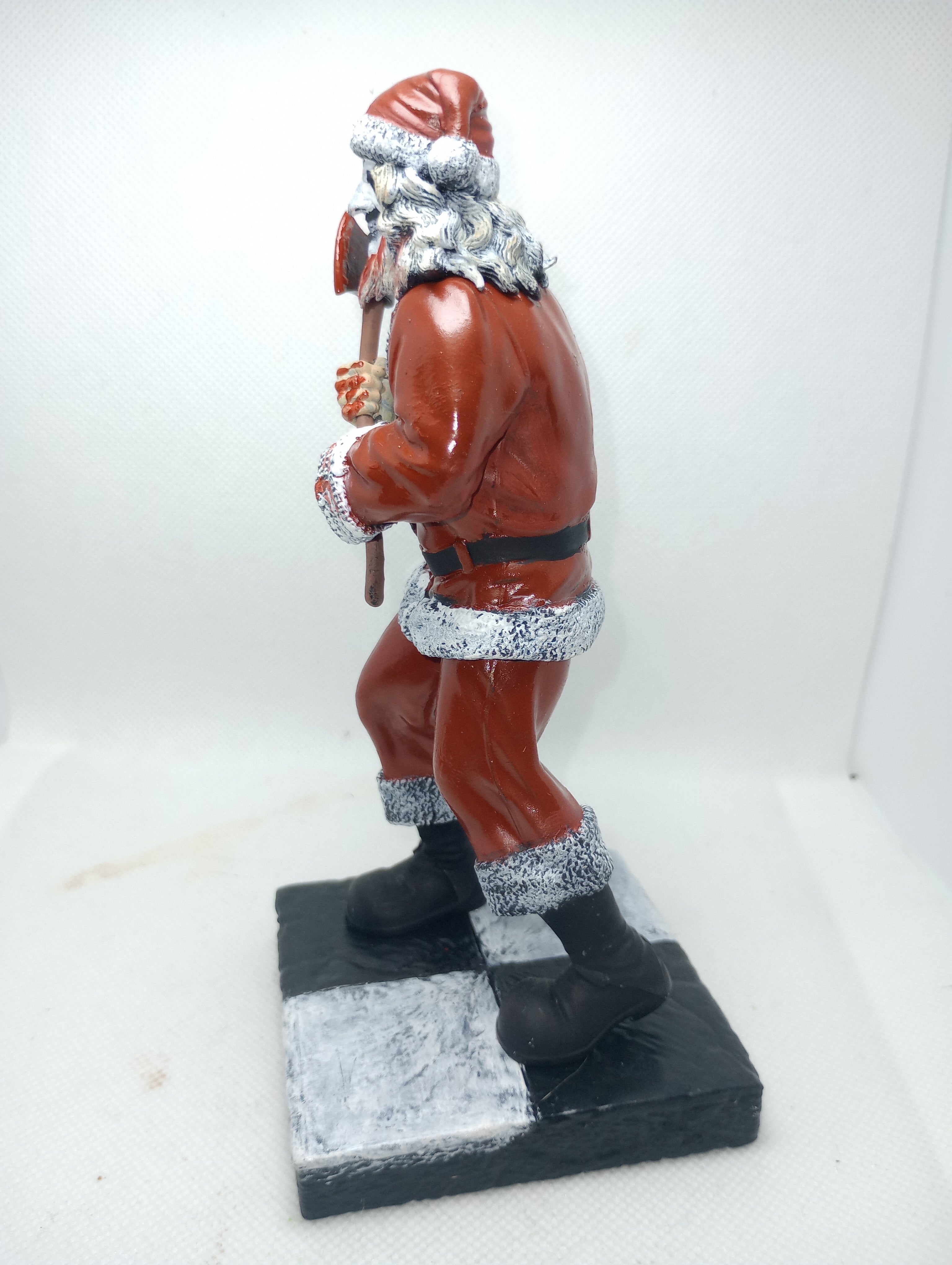 Killer Clown in festive disguise