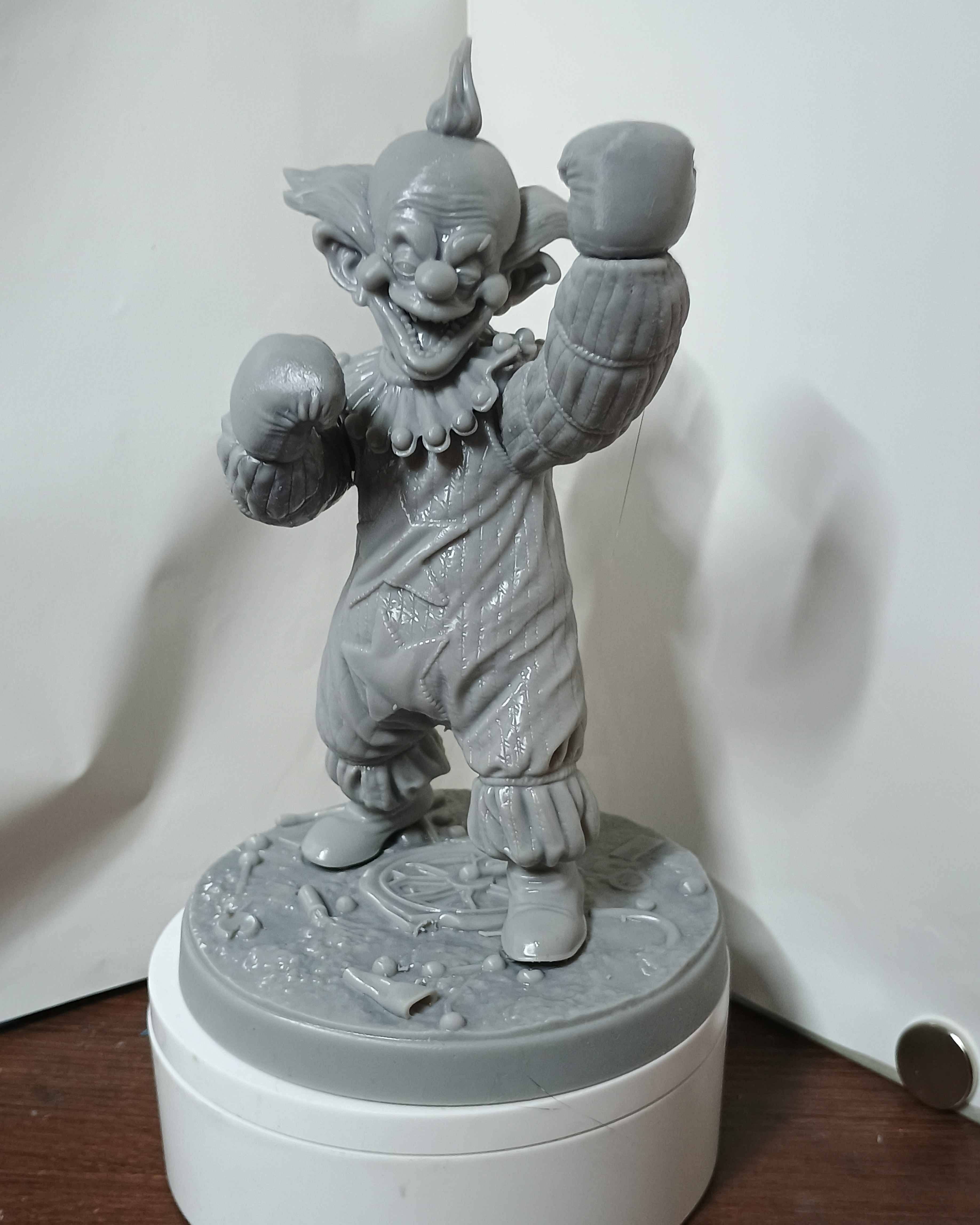 Short Extra Terrestrial Murder Clown